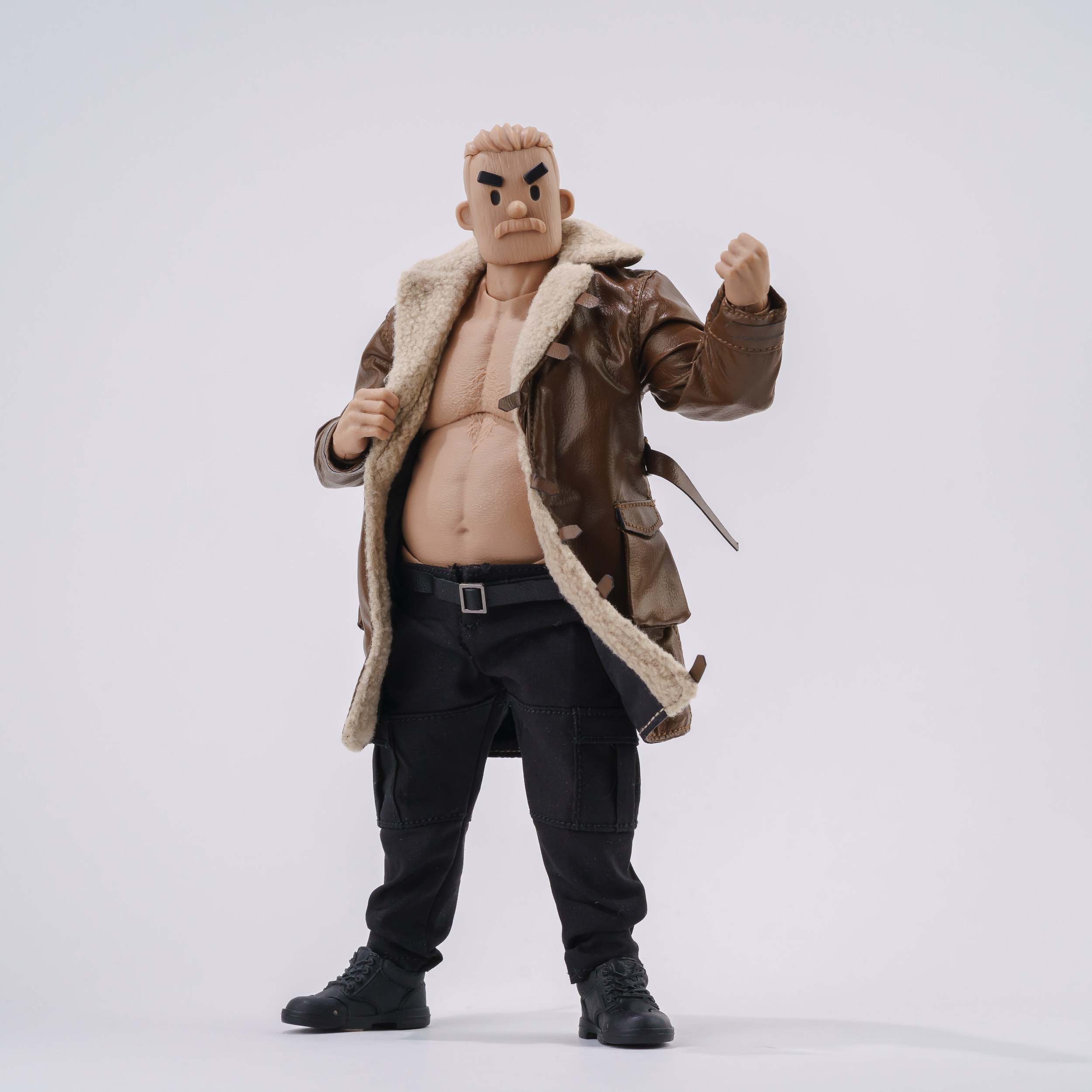 1/12 Scale Middle-aged Muscula - đánh giá và giá Leatherwork Products