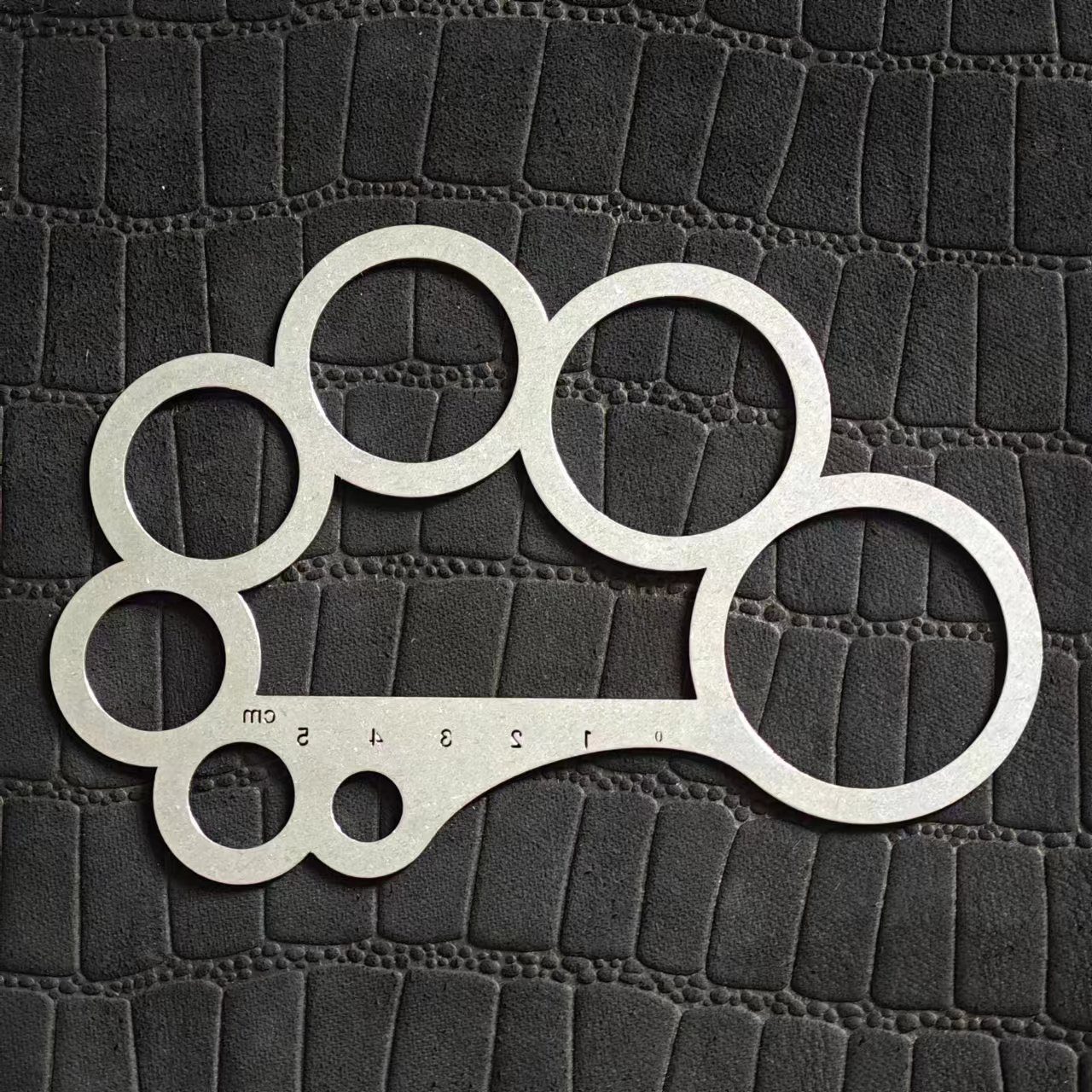 Multi-Purpose round Ruler Meta - đánh giá và giá Leatherwork Templates