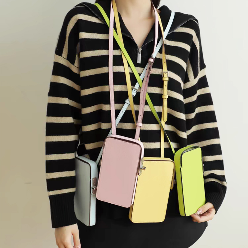 Luxury Design Phone Bag Woman  - đánh giá và giá Leatherwork Letters